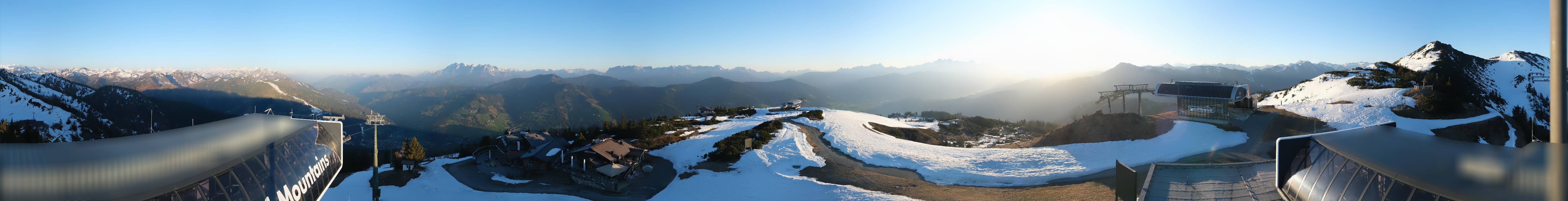 Archiv Foto Webcam Wagrain Grießenkareck - Bergstation Flying Mozart