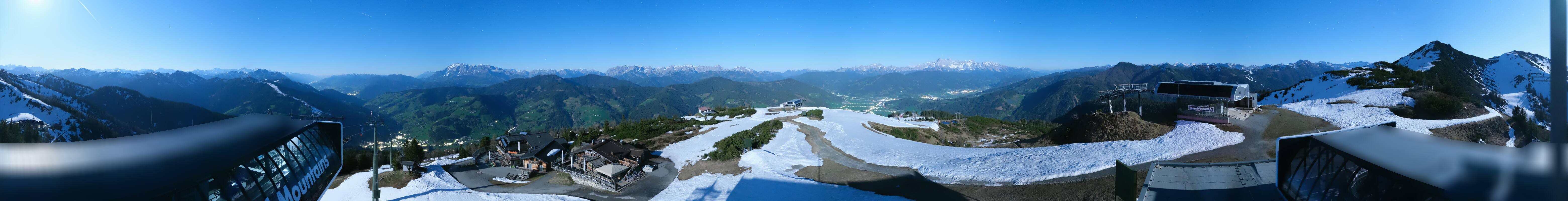 Archiv Foto Webcam Wagrain Grießenkareck - Bergstation Flying Mozart