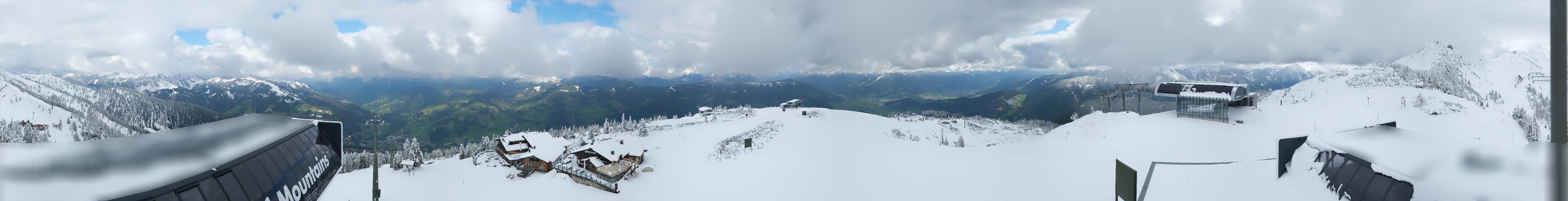Archiv Foto Webcam Wagrain Grießenkareck - Bergstation Flying Mozart