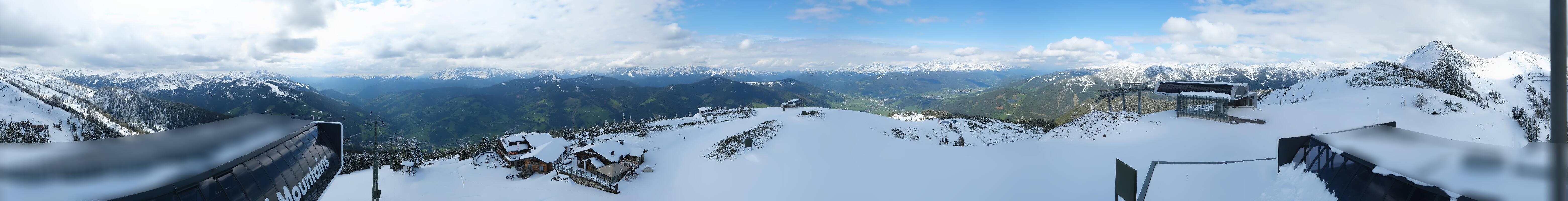 Archiv Foto Webcam Wagrain Grießenkareck - Bergstation Flying Mozart