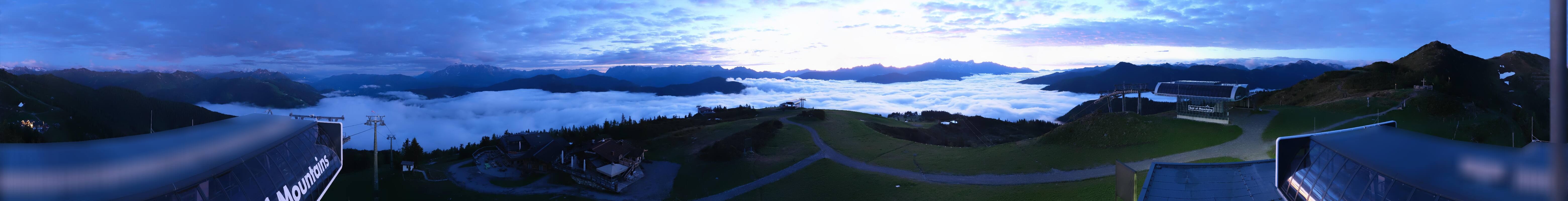 Archiv Foto Webcam Wagrain Grießenkareck - Bergstation Flying Mozart