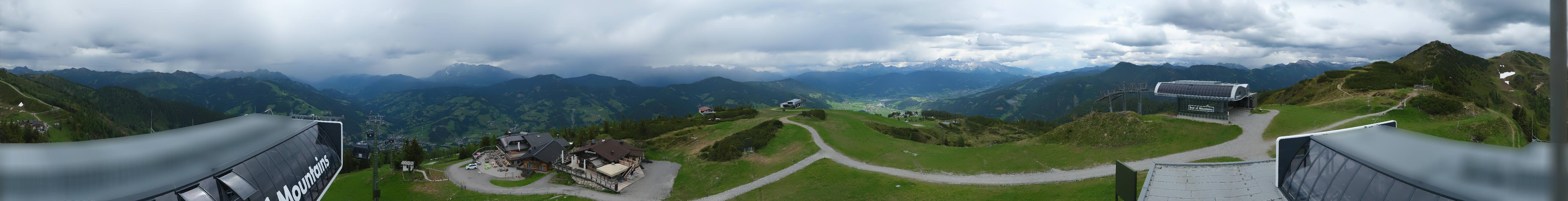 Archiv Foto Webcam Wagrain Grießenkareck - Bergstation Flying Mozart
