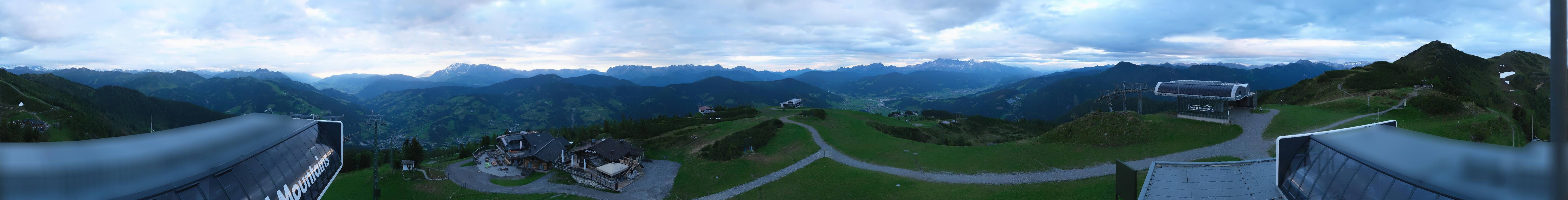 Archiv Foto Webcam Wagrain Grießenkareck - Bergstation Flying Mozart