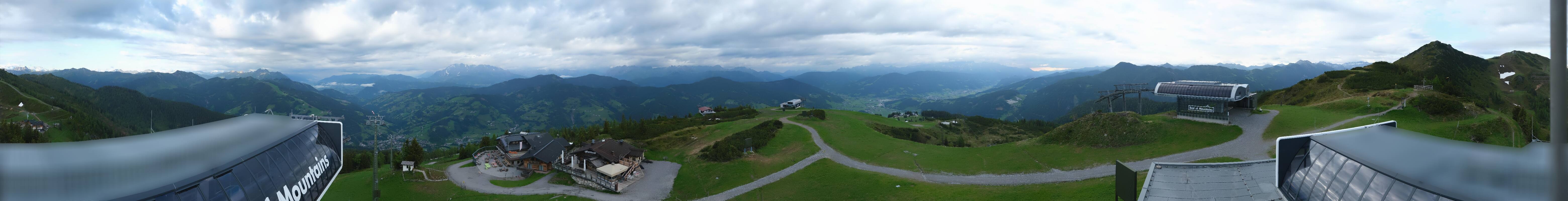 Archiv Foto Webcam Wagrain Grießenkareck - Bergstation Flying Mozart
