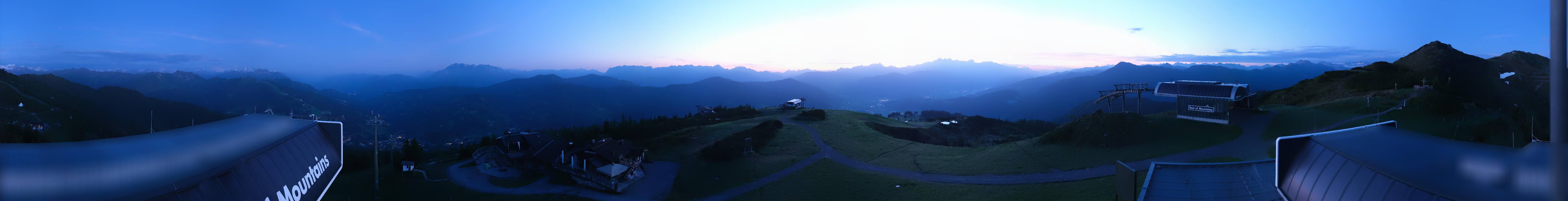 Archiv Foto Webcam Wagrain Grießenkareck - Bergstation Flying Mozart