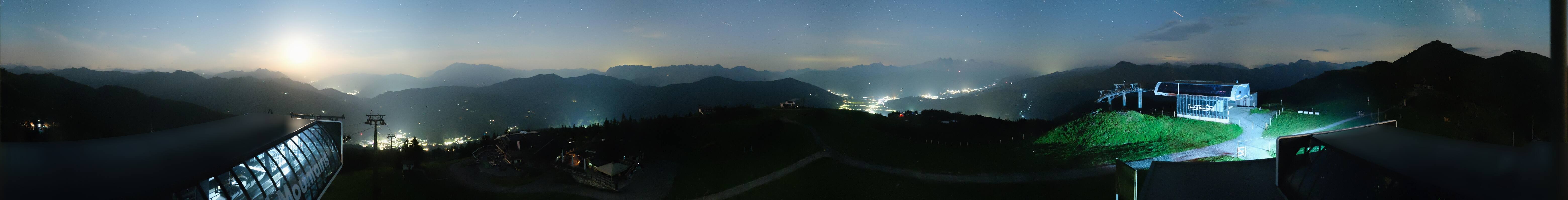 Archiv Foto Webcam Wagrain Grießenkareck - Bergstation Flying Mozart