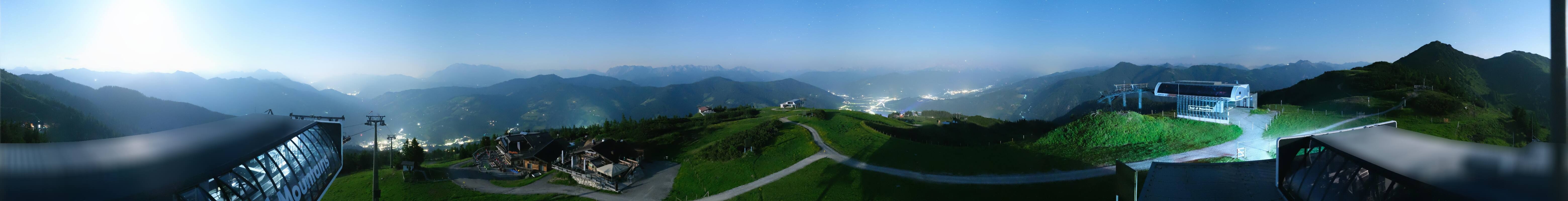 Archived image Webcam Wagrain - Top Station Flying Mozart