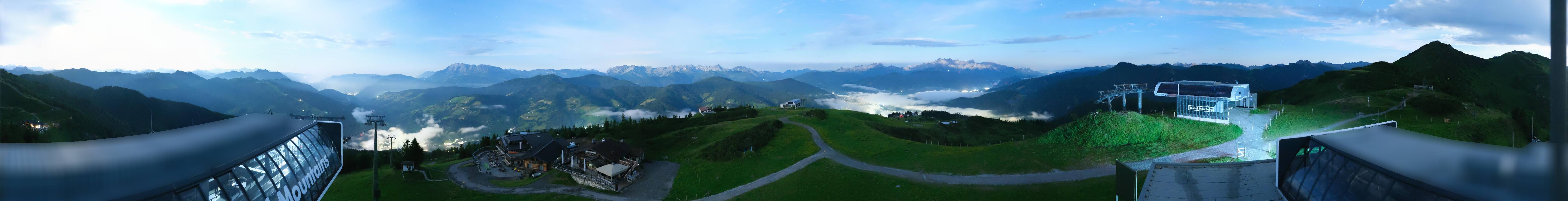 Archiv Foto Webcam Wagrain Grießenkareck - Bergstation Flying Mozart