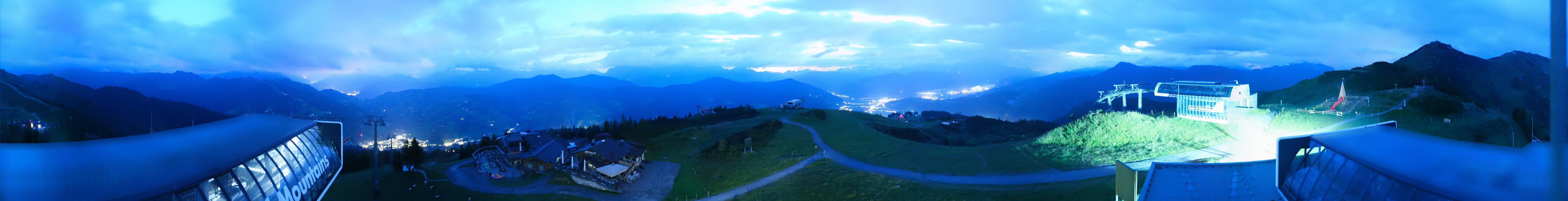Archiv Foto Webcam Wagrain Grießenkareck - Bergstation Flying Mozart