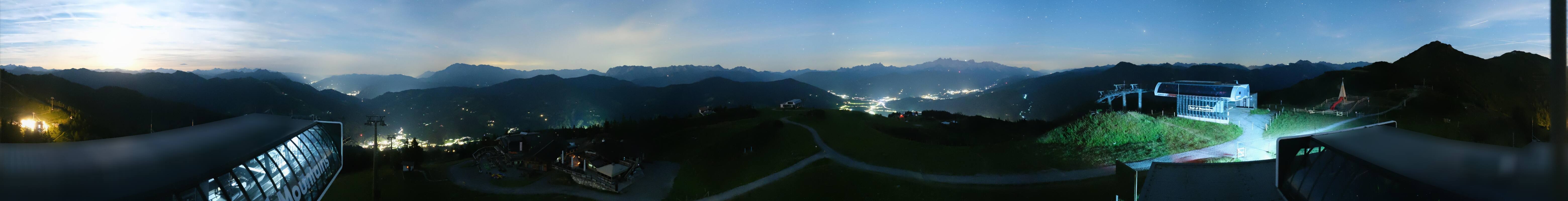 Archiv Foto Webcam Wagrain Grießenkareck - Bergstation Flying Mozart