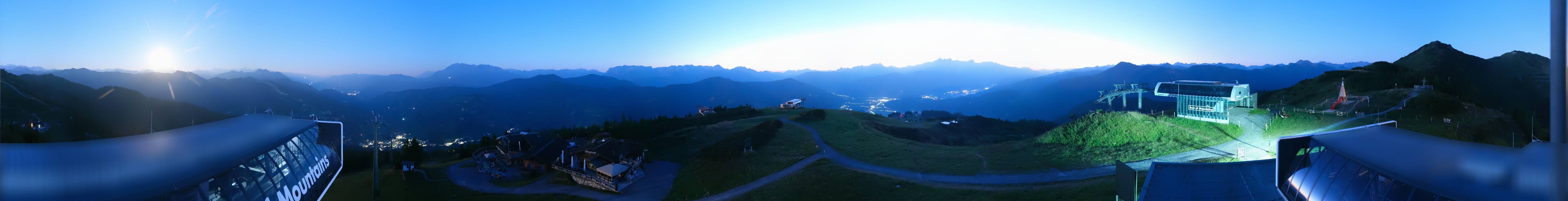 Archiv Foto Webcam Wagrain Grießenkareck - Bergstation Flying Mozart