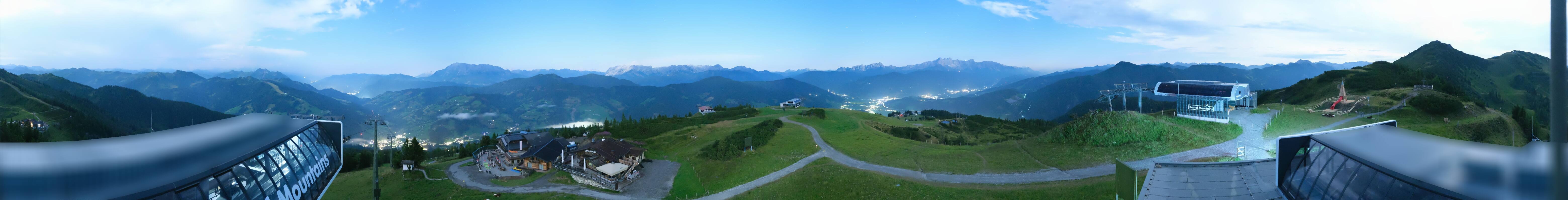 Archiv Foto Webcam Wagrain Grießenkareck - Bergstation Flying Mozart