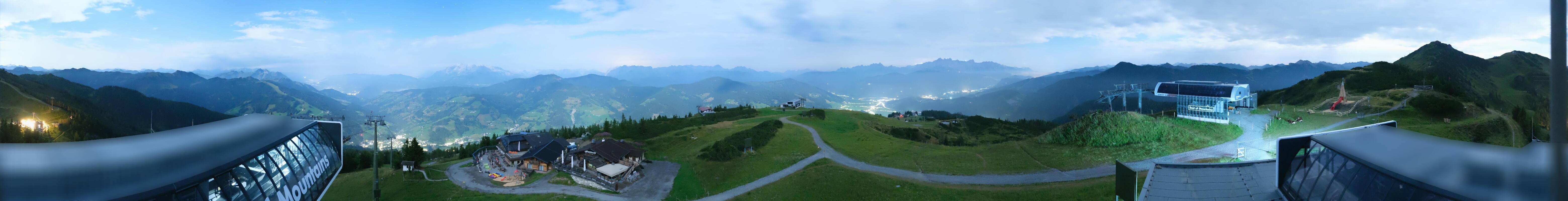 Archiv Foto Webcam Wagrain Grießenkareck - Bergstation Flying Mozart