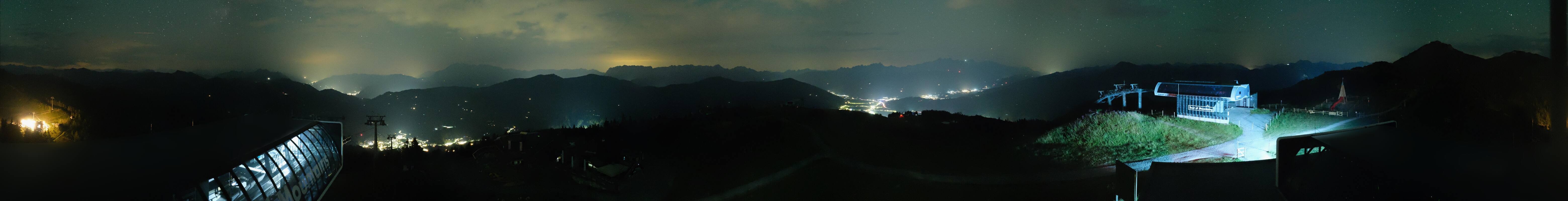 Archiv Foto Webcam Wagrain Grießenkareck - Bergstation Flying Mozart