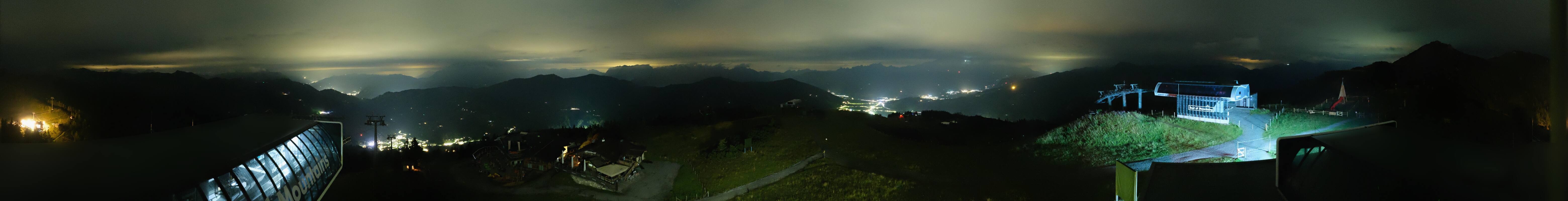 Archiv Foto Webcam Wagrain Grießenkareck - Bergstation Flying Mozart