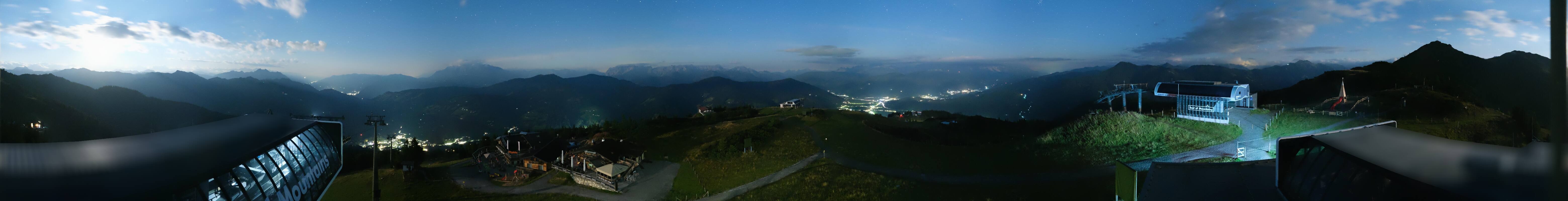 Archiv Foto Webcam Wagrain Grießenkareck - Bergstation Flying Mozart