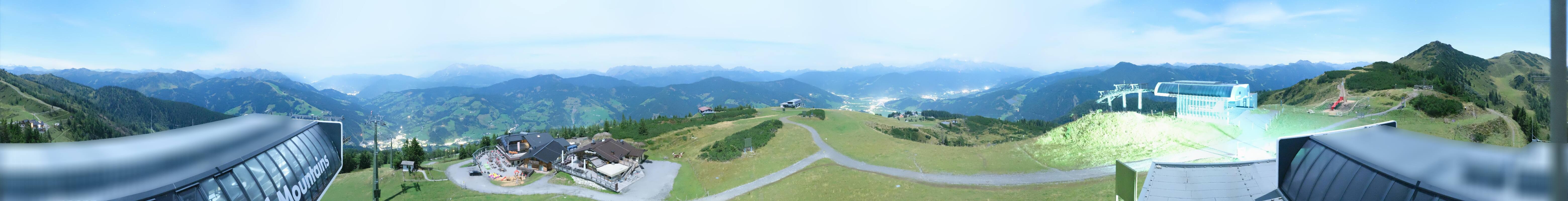 Archiv Foto Webcam Wagrain Grießenkareck - Bergstation Flying Mozart
