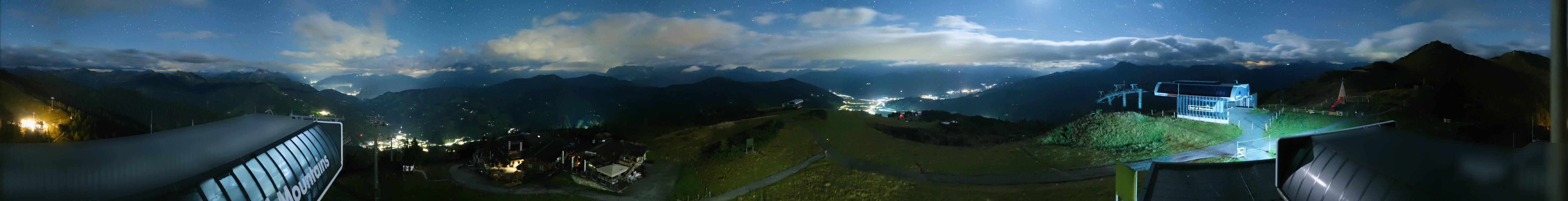 Archiv Foto Webcam Wagrain Grießenkareck - Bergstation Flying Mozart