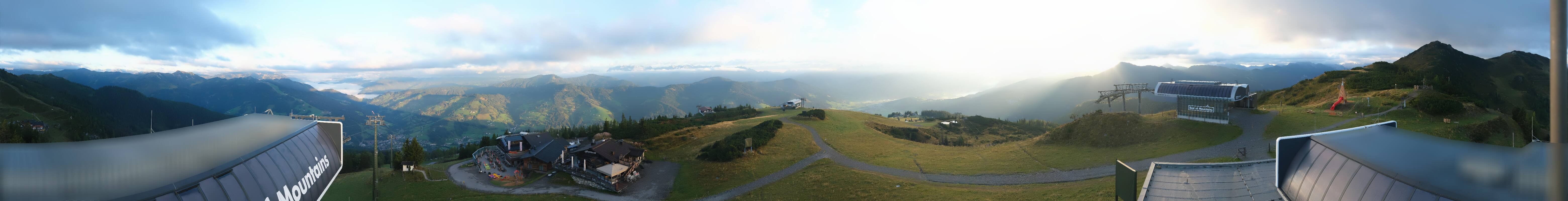 Archiv Foto Webcam Wagrain Grießenkareck - Bergstation Flying Mozart