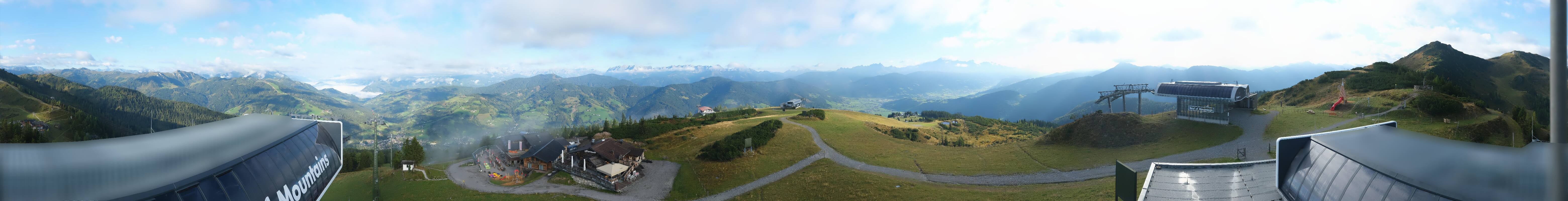 Archiv Foto Webcam Wagrain Grießenkareck - Bergstation Flying Mozart