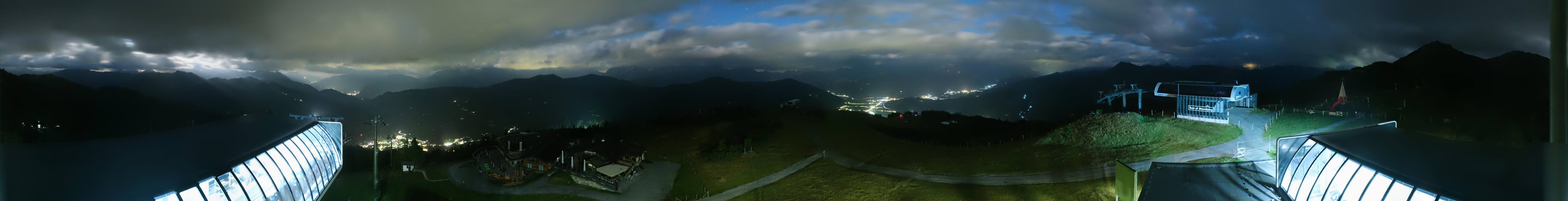 Archiv Foto Webcam Wagrain Grießenkareck - Bergstation Flying Mozart
