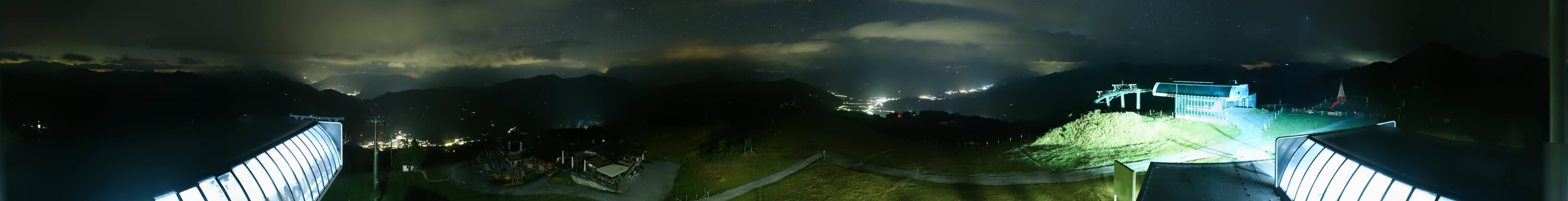Archiv Foto Webcam Wagrain Grießenkareck - Bergstation Flying Mozart