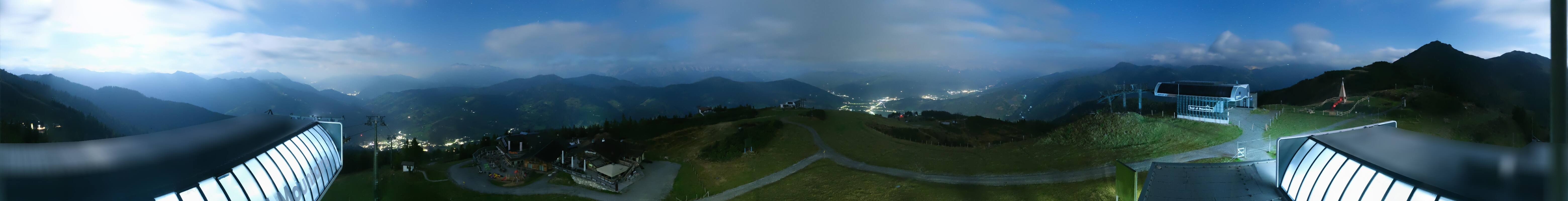 Archiv Foto Webcam Wagrain Grießenkareck - Bergstation Flying Mozart