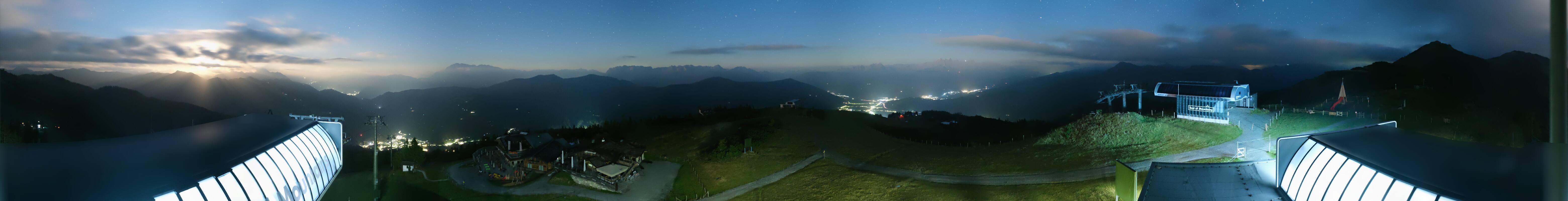 Archiv Foto Webcam Wagrain Grießenkareck - Bergstation Flying Mozart