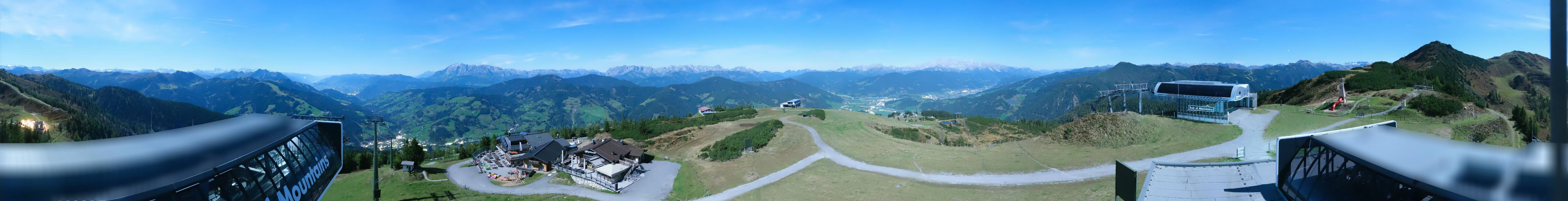 Archiv Foto Webcam Wagrain Grießenkareck - Bergstation Flying Mozart