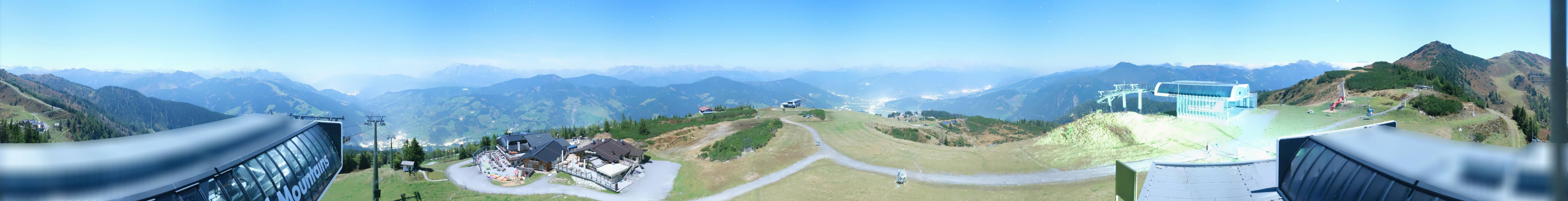 Archiv Foto Webcam Wagrain Grießenkareck - Bergstation Flying Mozart