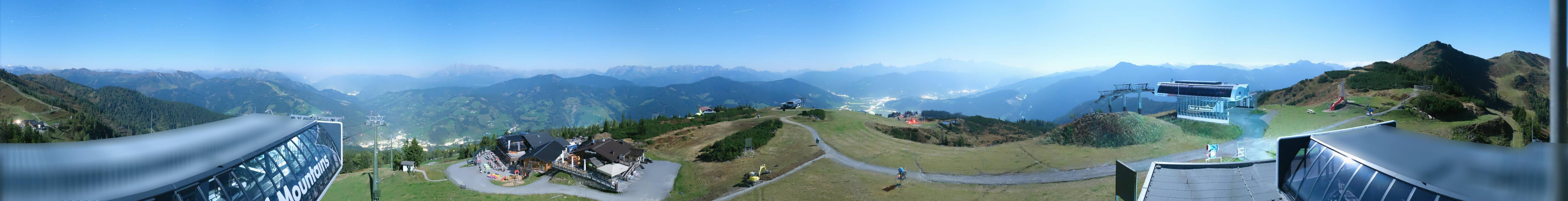 Archiv Foto Webcam Wagrain Grießenkareck - Bergstation Flying Mozart
