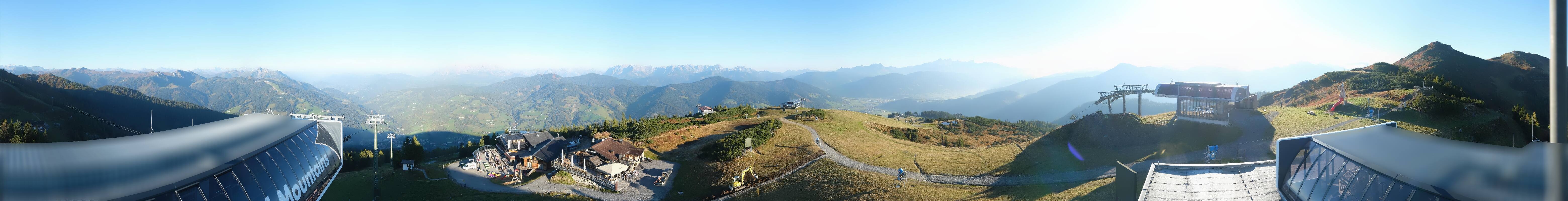 Archiv Foto Webcam Wagrain Grießenkareck - Bergstation Flying Mozart