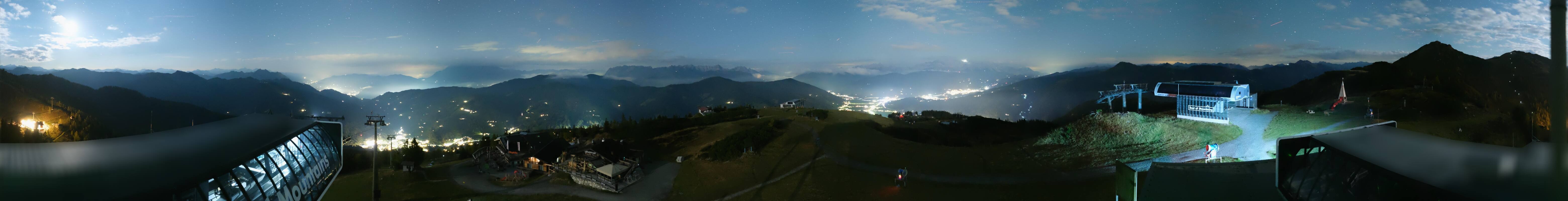 Archiv Foto Webcam Wagrain Grießenkareck - Bergstation Flying Mozart