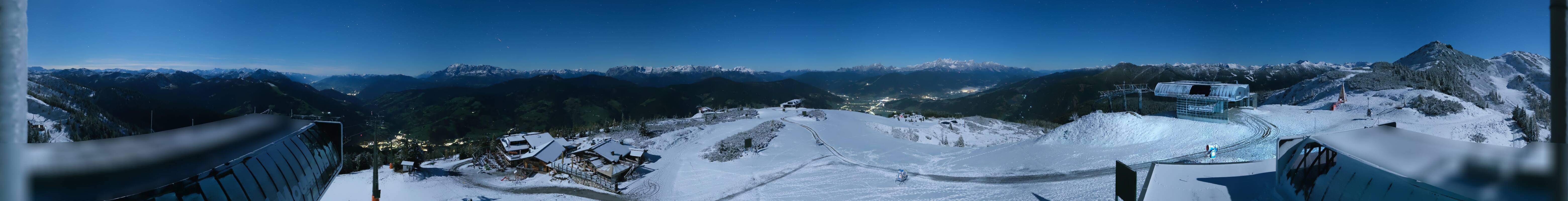Archiv Foto Webcam Wagrain Grießenkareck - Bergstation Flying Mozart
