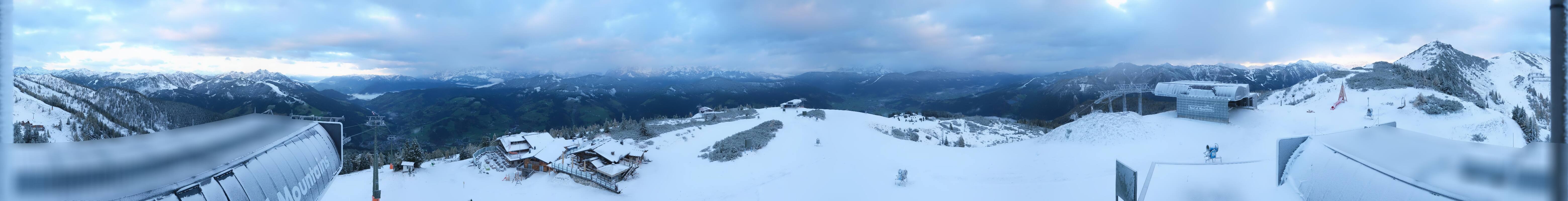 Archiv Foto Webcam Wagrain Grießenkareck - Bergstation Flying Mozart