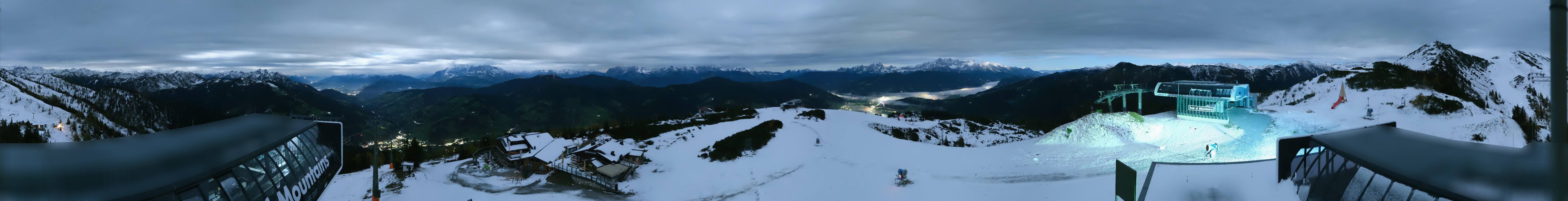 Archiv Foto Webcam Wagrain Grießenkareck - Bergstation Flying Mozart