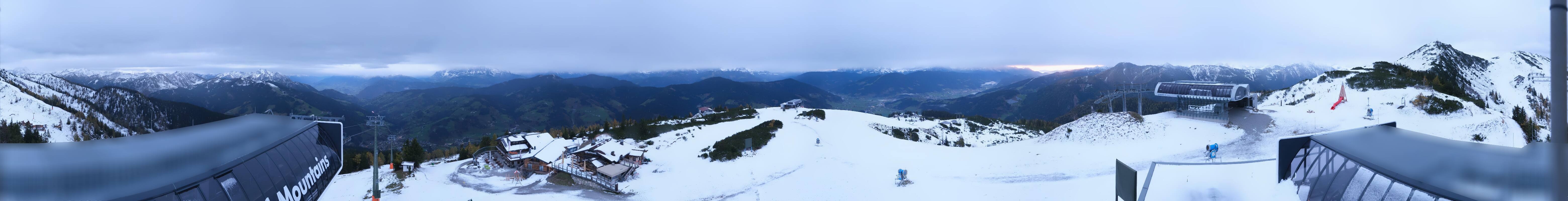 Archiv Foto Webcam Wagrain Grießenkareck - Bergstation Flying Mozart