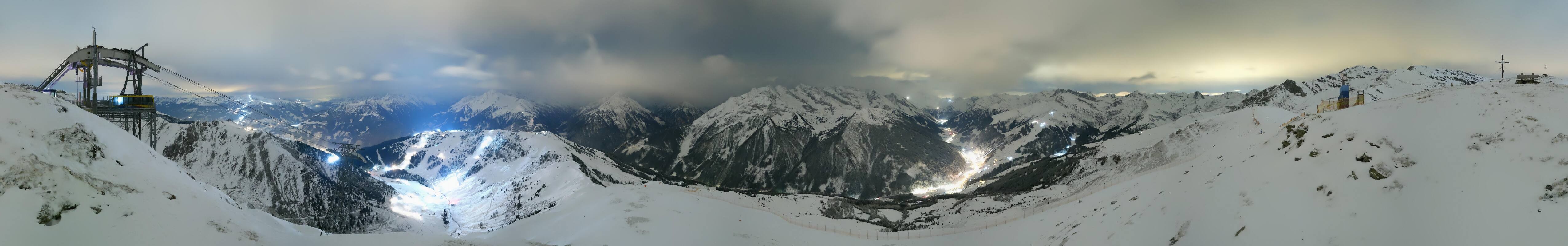 Archiv Foto Webcam Tux - Ausblick von der Wanglspitze