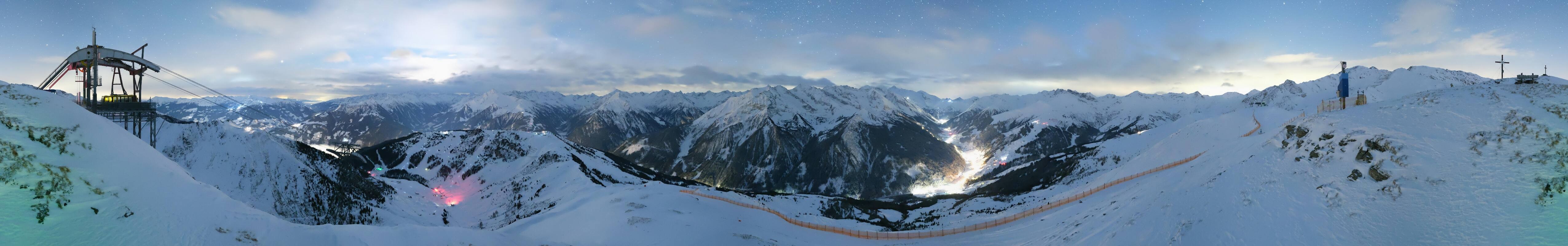 Archiv Foto Webcam Tux - Ausblick von der Wanglspitze