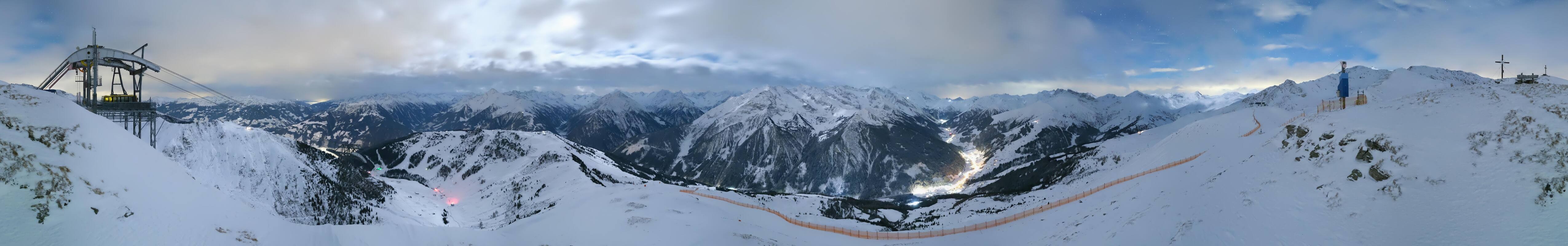 Archiv Foto Webcam Tux - Ausblick von der Wanglspitze
