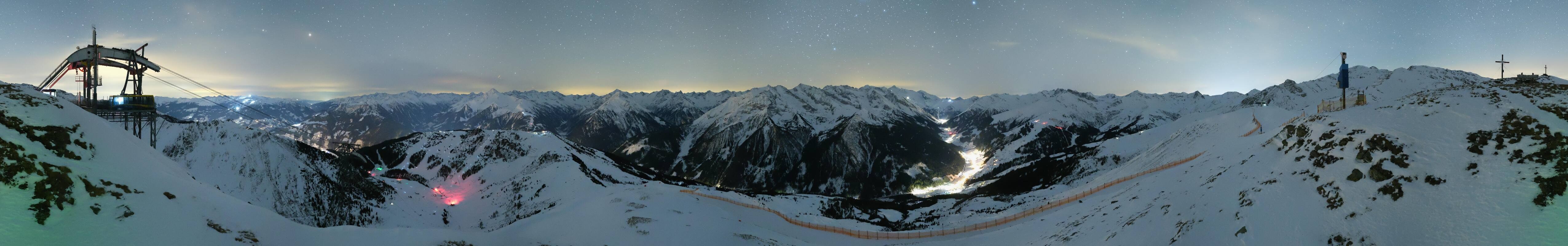 Archiv Foto Webcam Tux - Ausblick von der Wanglspitze