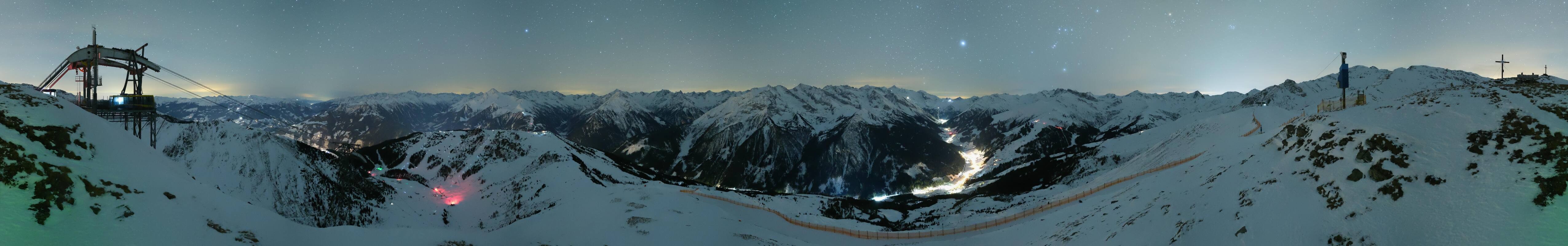 Archiv Foto Webcam Tux - Ausblick von der Wanglspitze