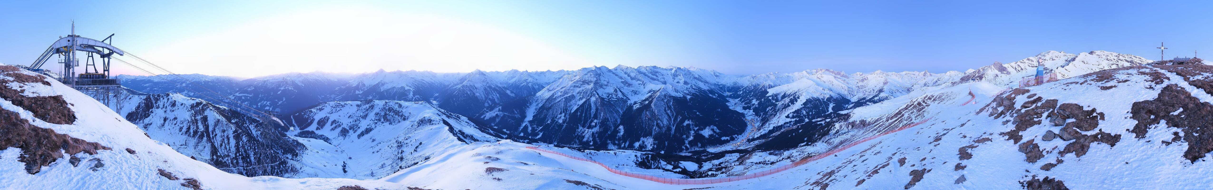 Archiv Foto Webcam Tux - Ausblick von der Wanglspitze