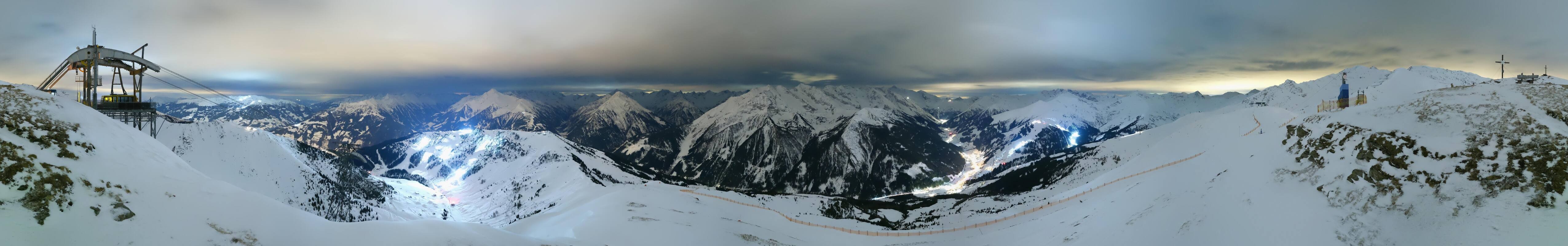 Archiv Foto Webcam Tux - Ausblick von der Wanglspitze