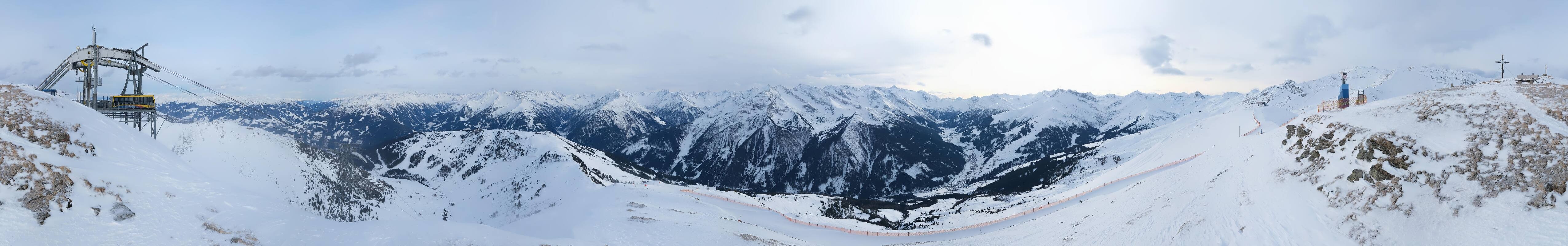 Archiv Foto Webcam Tux - Ausblick von der Wanglspitze