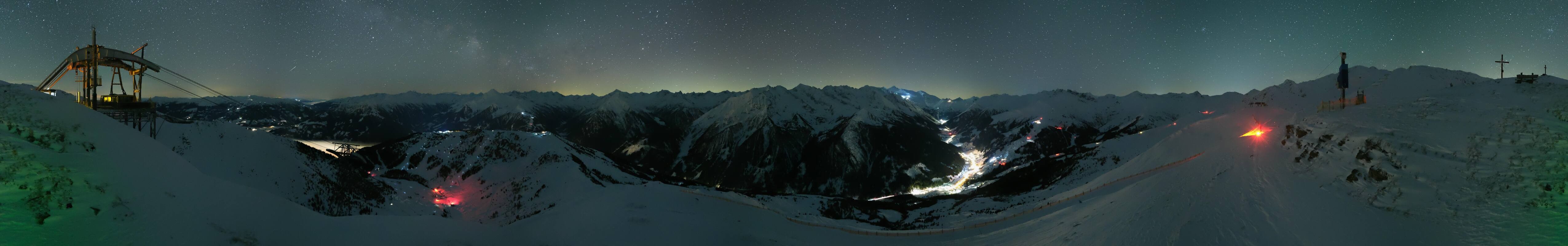 Archiv Foto Webcam Tux - Ausblick von der Wanglspitze