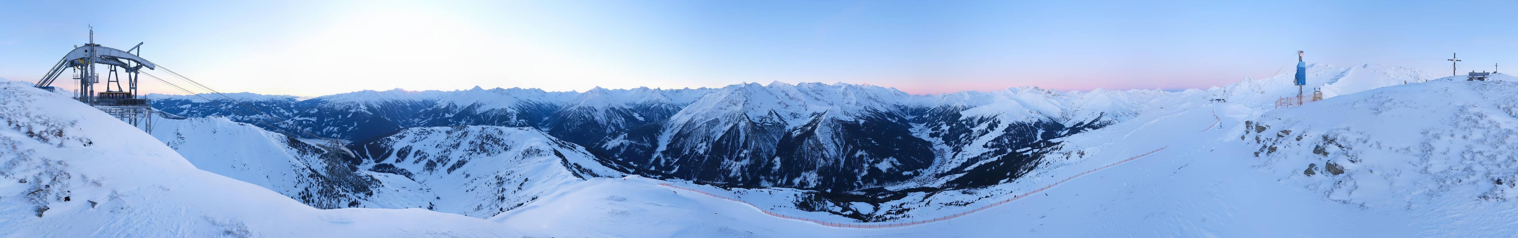 Archiv Foto Webcam Tux - Ausblick von der Wanglspitze