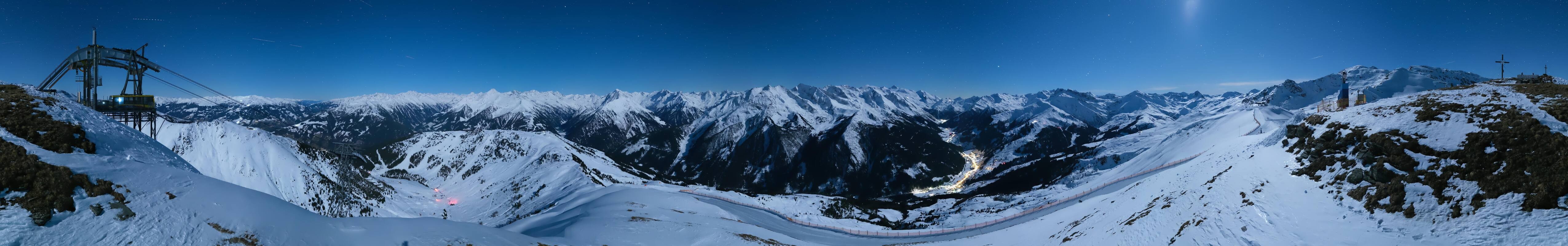 Archived image Webcam Tux - View from the Wanglspitze