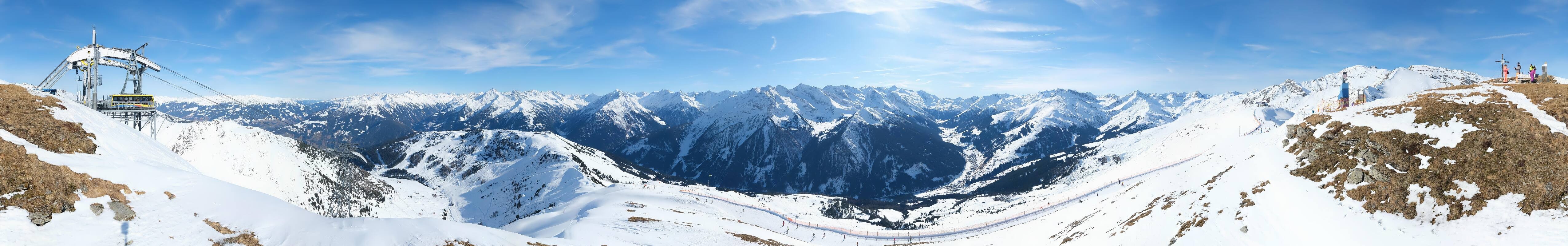 Archived image Webcam Tux - View from the Wanglspitze