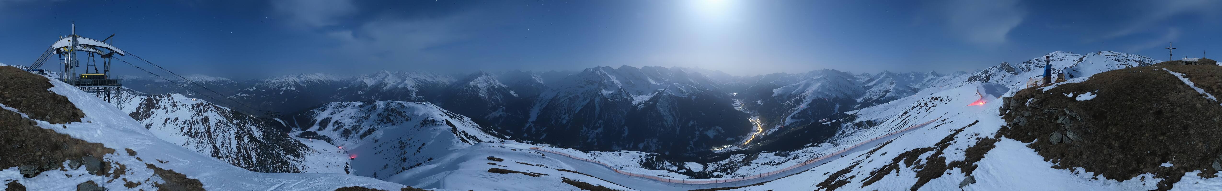 Archiv Foto Webcam Tux - Ausblick von der Wanglspitze